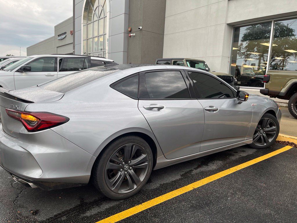 Used 2021 Acura TLX w/ A-SPEC Package FWD image 4