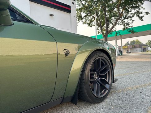 Used 2019 Dodge Challenger SRT Hellcat Redeye RWD image 45