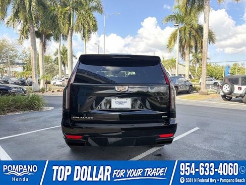 Used 2023 Cadillac Escalade Sport AWD/4WD image 8