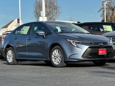 New 2026 Toyota Corolla LE image 10