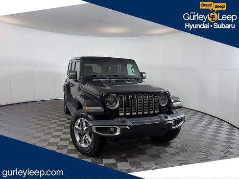 Used 2019 Jeep Wrangler Unlimited Sahara image 1