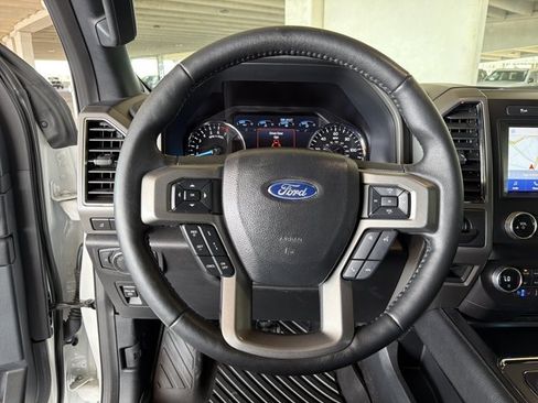 Used 2021 Ford Expedition XLT RWD image 14