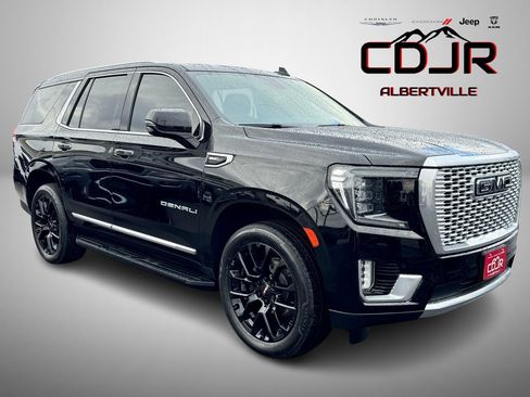 Used 2022 GMC Yukon Denali w/ Max Trailering Package image 1