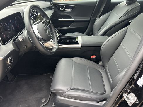 Certified 2025 Mercedes-Benz C 300 Sedan image 22
