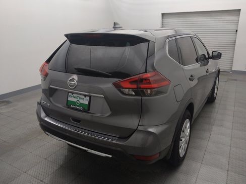 Used 2018 Nissan Rogue S FWD image 7