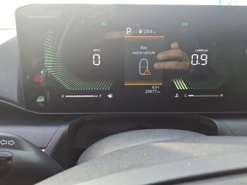 Used 2025 Kia K4 FWD image 21