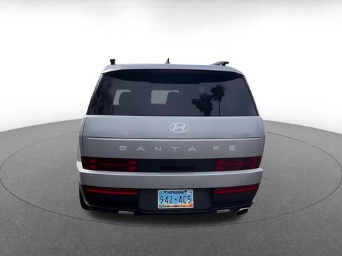 Used 2025 Hyundai Santa Fe SEL FWD image 12