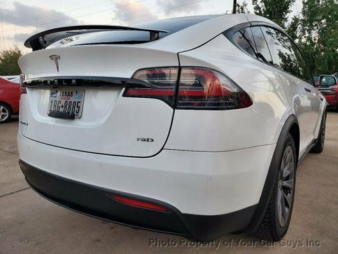 Used 2017 Tesla Model X image 18