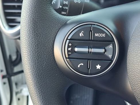 New 2025 Kia Soul LX image 8