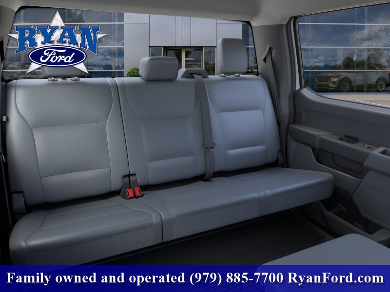 New 2026 Ford F250 XL w/ XL Chrome Package AWD/4WD image 11