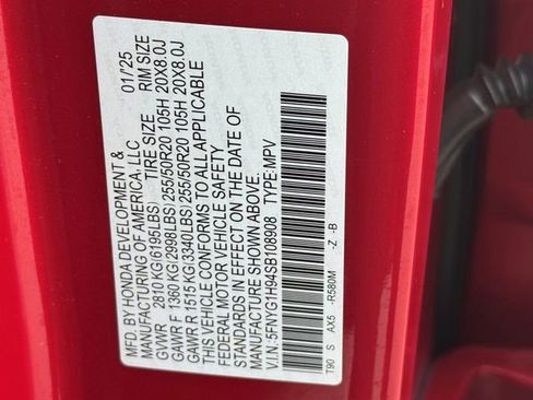 Certified 2025 Honda Pilot Black Edition image 34