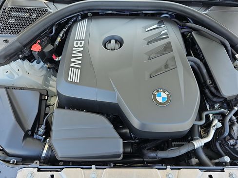 Used 2025 BMW 330i xDrive Sedan w/ Convenience Package image 30
