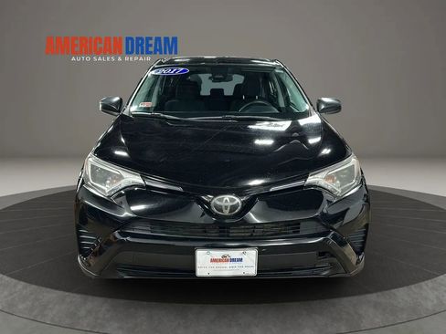 Used 2017 Toyota RAV4 LE w/ Carpet Mat Package AWD/4WD image 8