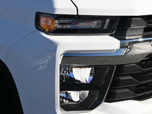 Used 2026 Chevrolet Silverado 2500 LT w/ Safety Package AWD/4WD image 12