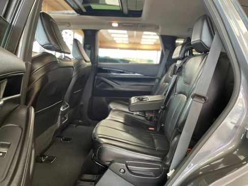 Used 2023 INFINITI QX60 Pure AWD/4WD image 16