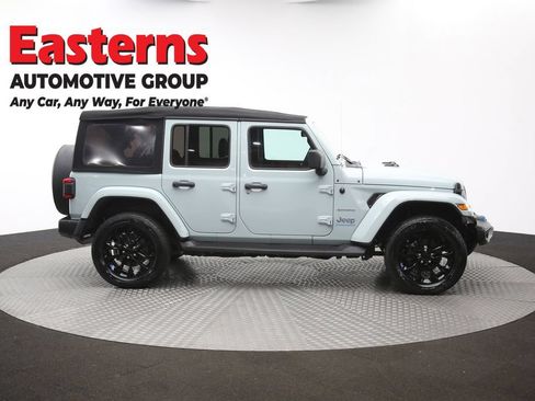 Used 2023 Jeep Wrangler Unlimited Sahara w/ Cold Weather Group AWD/4WD image 45