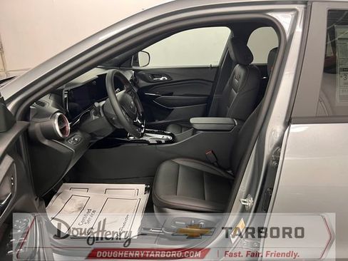 New 2026 Chevrolet Trax RS w/ Driver Confidence Package FWD image 30