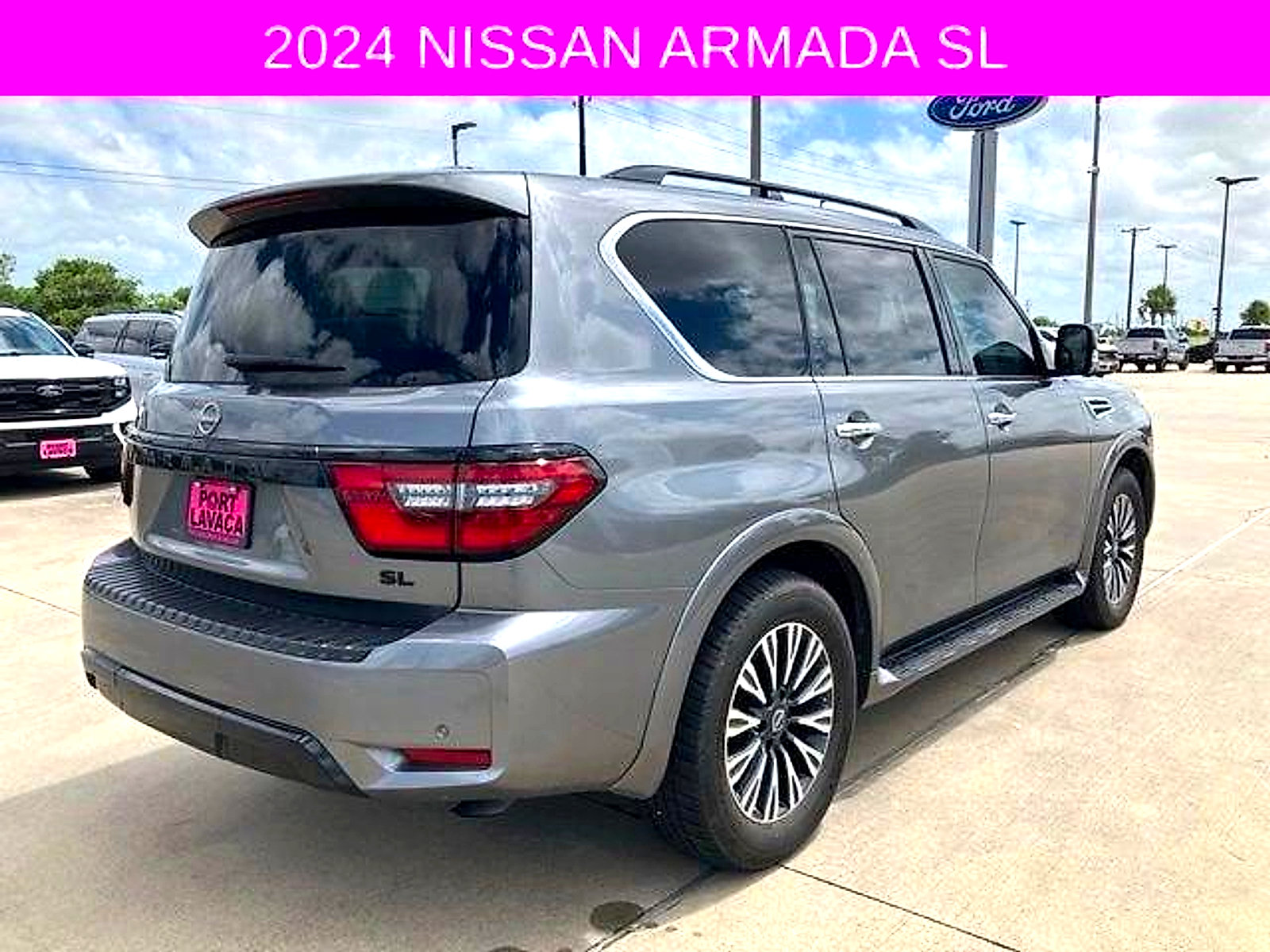 Used 2024 Nissan Armada SL w/ Midnight Edition Package RWD image 7