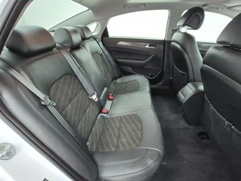 Used 2016 Hyundai Sonata Sport w/ Option Group 1V FWD image 24