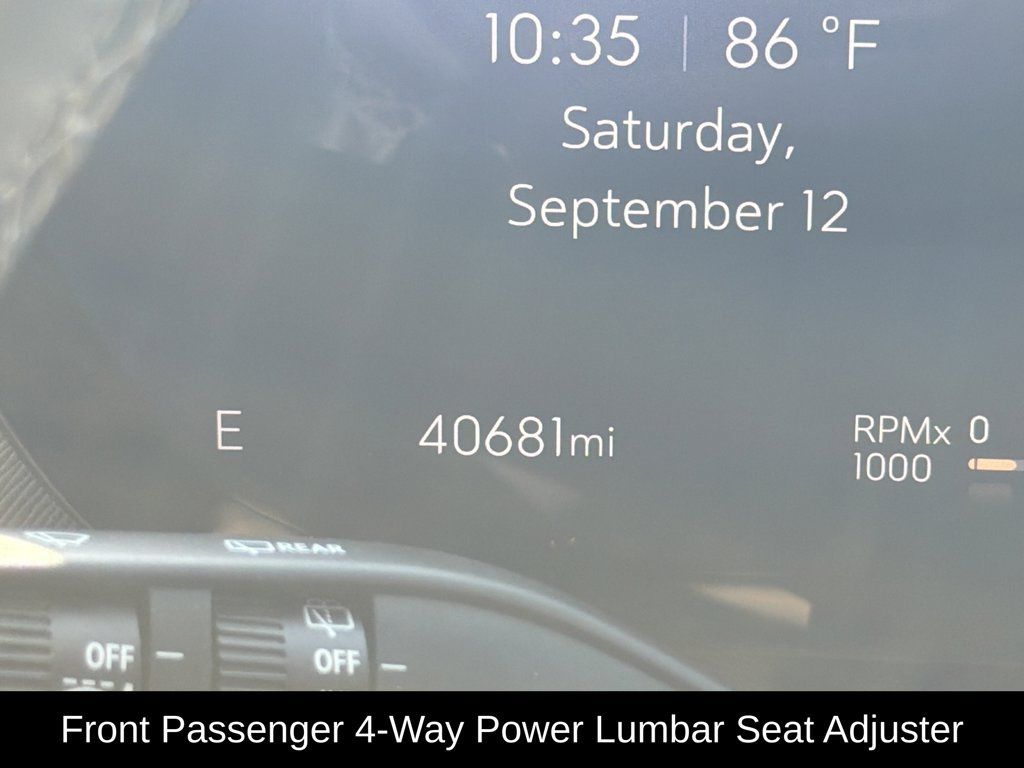 Used 2025 Buick Enclave Preferred AWD/4WD image 23