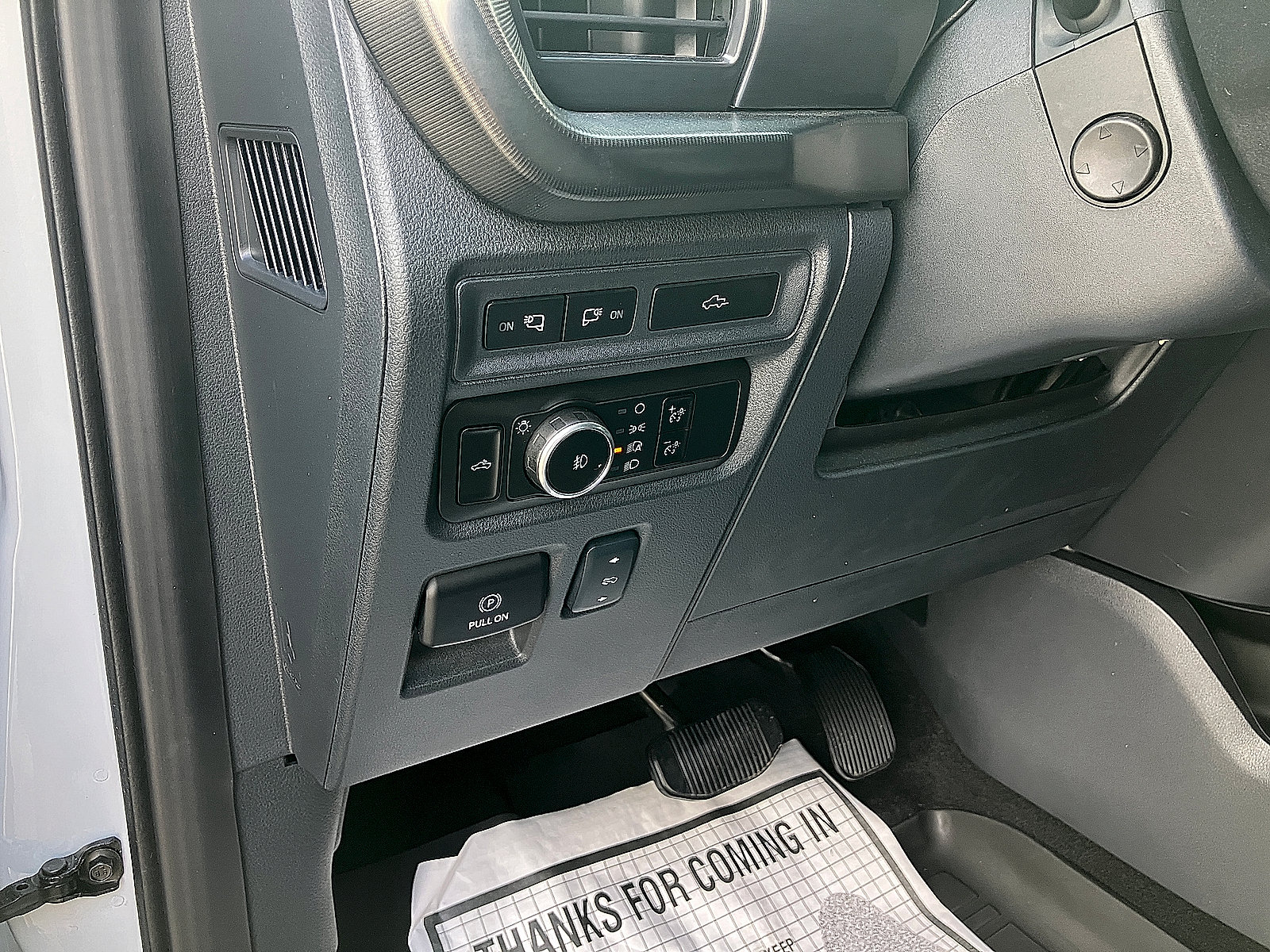 Used 2024 Ford F150 Lariat w/ Bed Utility Package AWD/4WD image 30