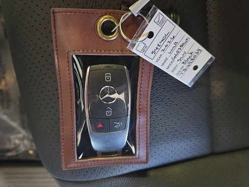 Certified 2026 Mercedes-Benz GLE 350 4MATIC image 38