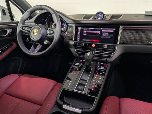 New 2026 Porsche Macan GTS AWD/4WD image 22