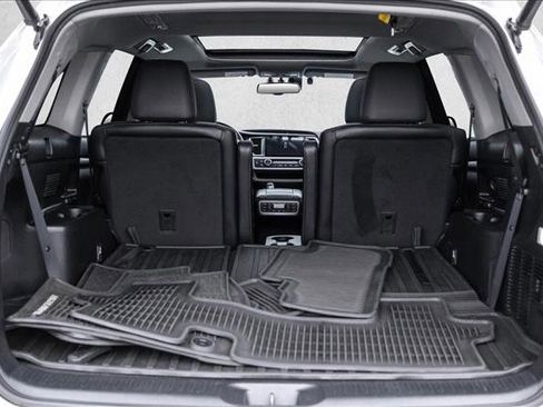 Used 2016 Toyota Highlander Limited Platinum image 25