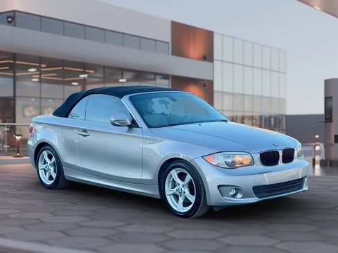 Used 2012 BMW 128i Convertible image 13