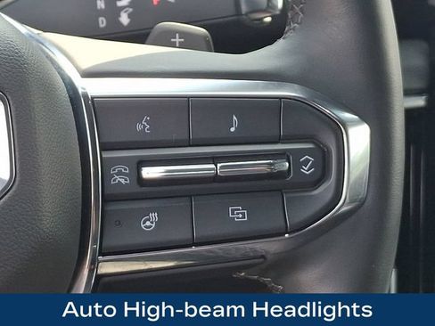 Used 2025 GMC Yukon Denali w/ LPO, Get Active Package AWD/4WD image 8