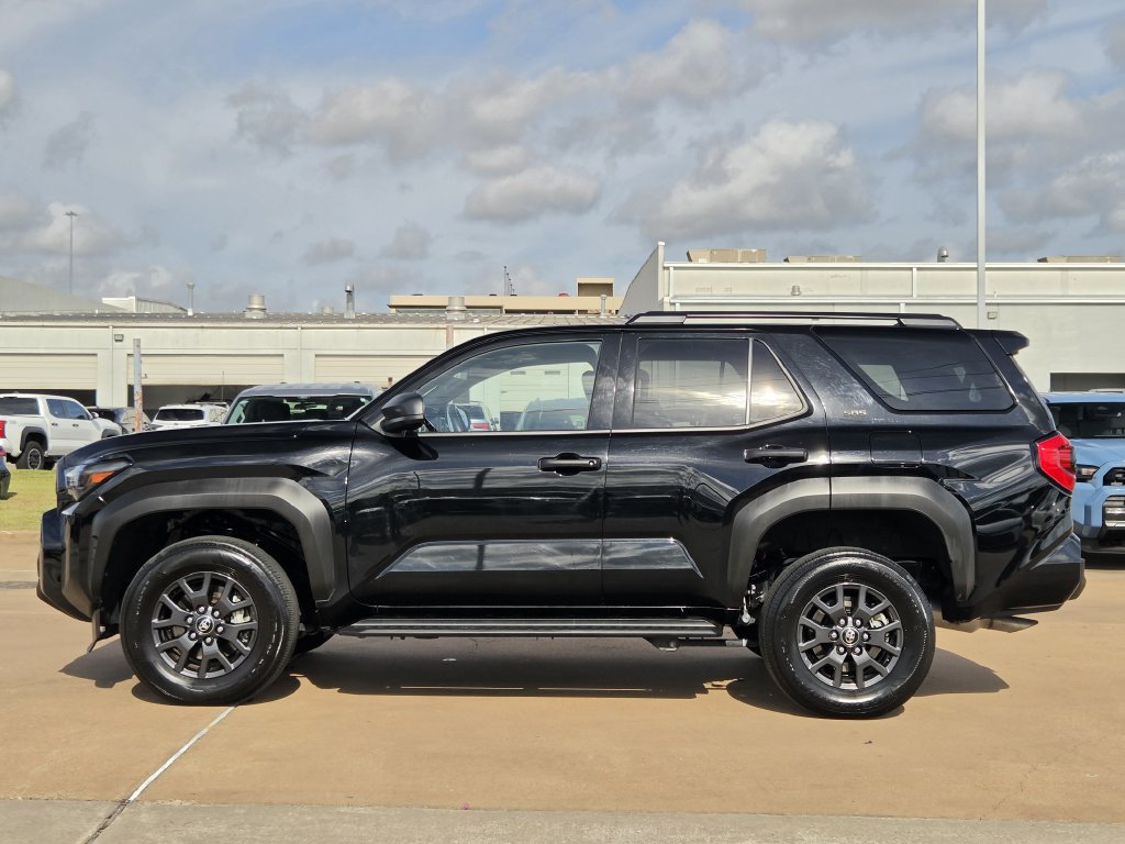 Used 2025 Toyota 4Runner SR5 AWD/4WD image 6