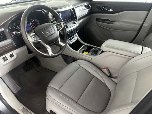 Used 2021 GMC Acadia SLT w/ Preferred Package image 14