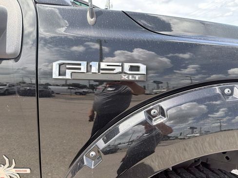 Used 2018 Ford F150 XLT w/ Equipment Group 302A Luxury AWD/4WD image 5
