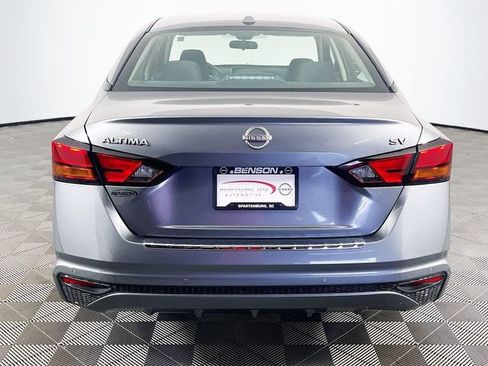 Used 2023 Nissan Altima 2.5 SV FWD image 8