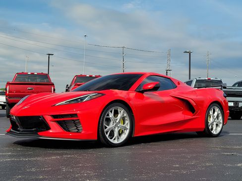 Used 2023 Chevrolet Corvette Stingray Preferred Conv w/ Chrome Exterior Badge Package RWD image 8