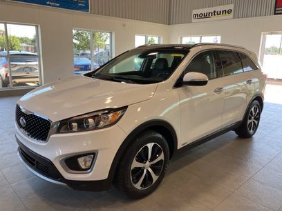 Used 2017 Kia Sorento EX w/ EX Advanced Touring Package