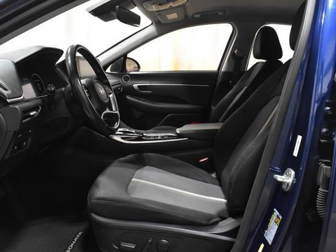Used 2020 Hyundai Sonata SEL w/ Convenience Package FWD image 8