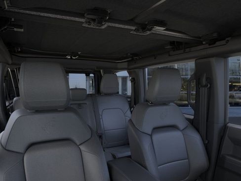 New 2025 Ford Bronco Badlands AWD/4WD image 13