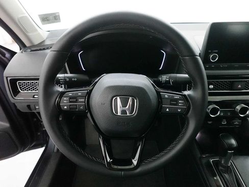 Used 2023 Honda Civic EX image 16