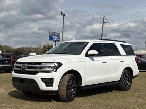 Certified 2022 Ford Expedition XLT image 29