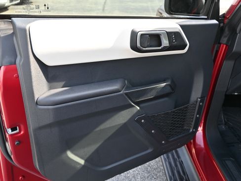 New 2026 Ford Bronco Outer Banks w/ Sasquatch Package image 15