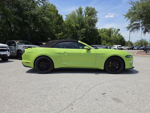 Used 2020 Ford Mustang GT Premium w/ GT Performance Package RWD image 3