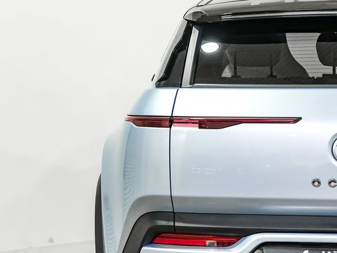 Used 2023 Fisker Ocean Extreme image 48