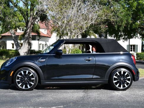 Used 2024 MINI Cooper S w/ Signature Upholstery Package FWD image 35