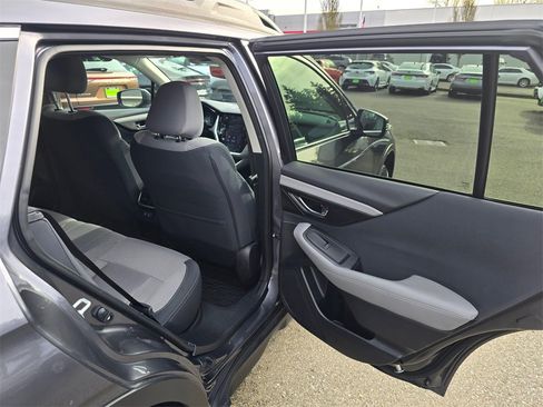Used 2022 Subaru Outback Premium image 13