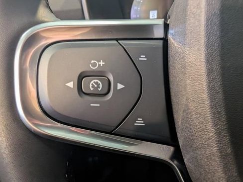 New 2026 Volvo XC40 B5 Ultra w/ Protection Package Premier AWD/4WD image 17