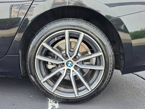 Used 2022 BMW 330i xDrive Sedan w/ Driving Assistance Package AWD/4WD image 9