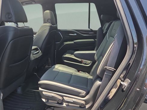 Used 2023 Cadillac Escalade Premium Luxury w/ Performance Package RWD image 11