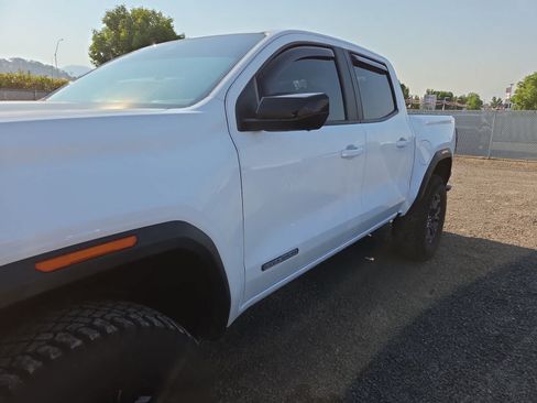 Used 2024 GMC Canyon Elevation w/ Convenience Package RWD image 2