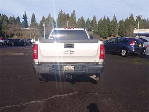 Used 2008 Chevrolet Silverado 2500 LT image 4